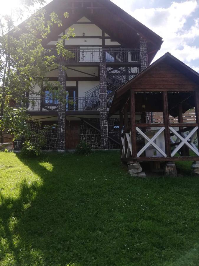 Садиба Анномарі - Відпочинок В Карпатах Котедж Яремче المظهر الخارجي الصورة